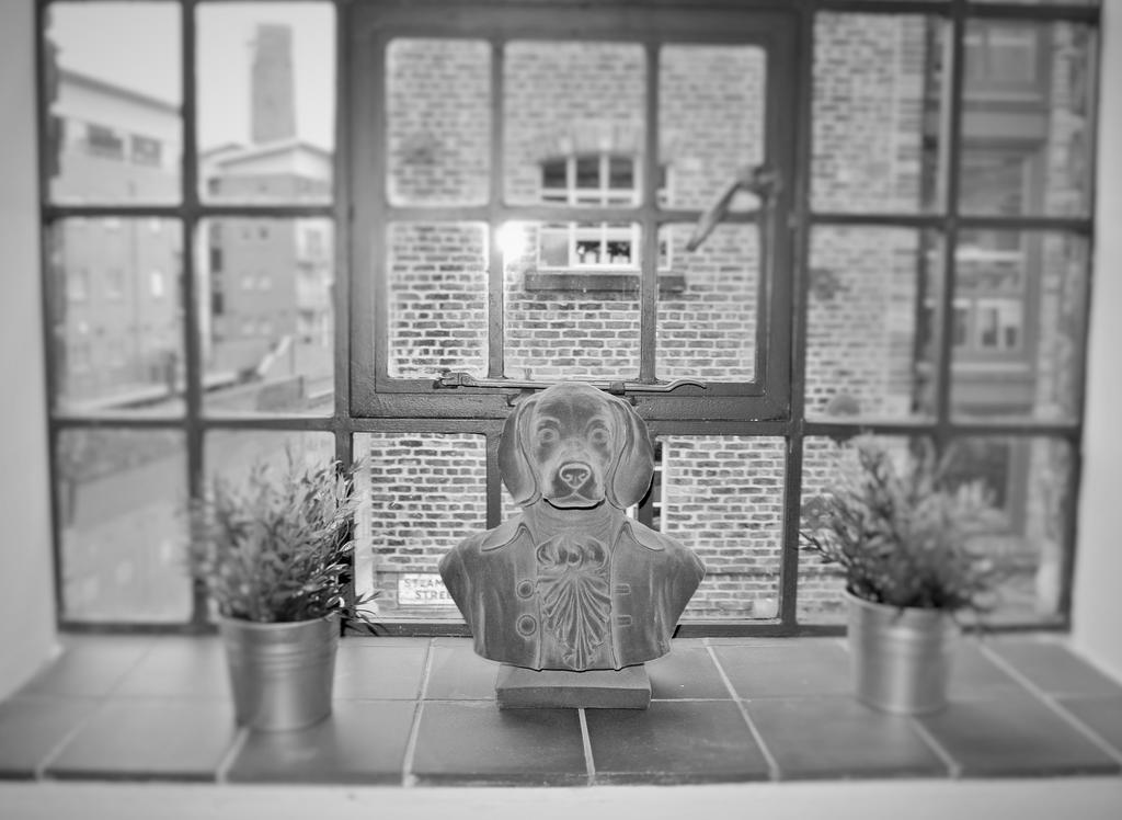 Oyo Approved Serviced Apartments Steam Mill Chester Eksteriør billede